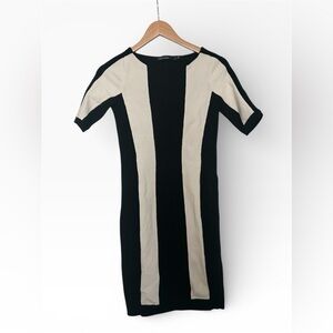 Karen Millen Black and White Bodycon Short-Sleeved Mini Dress - Size 2